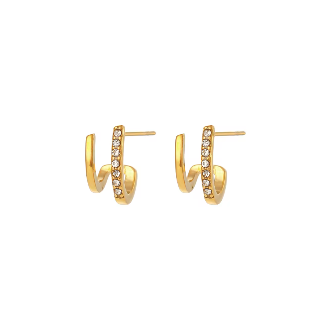 2 Piercing Illusion Earrings