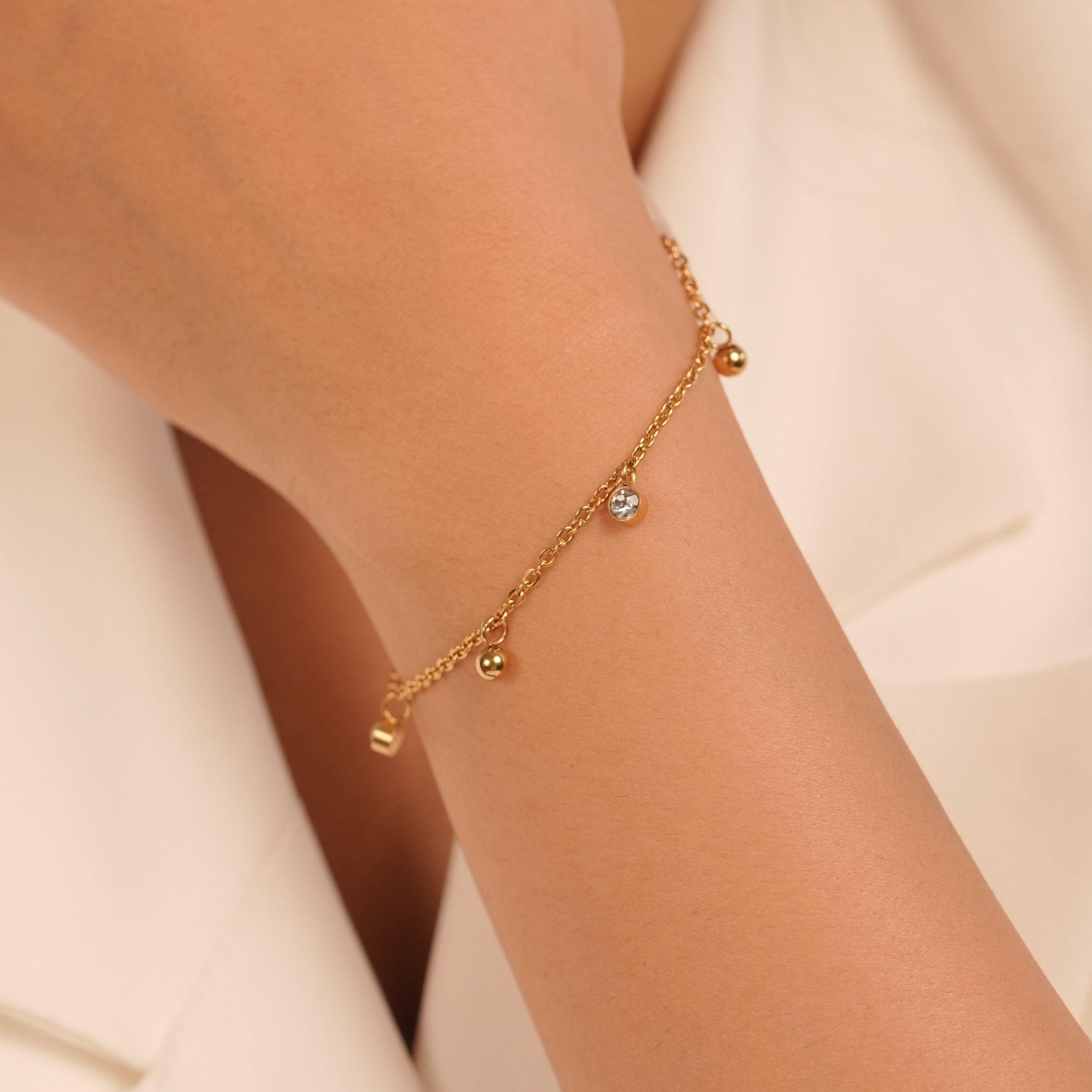 Solitaire Bead Bracelet