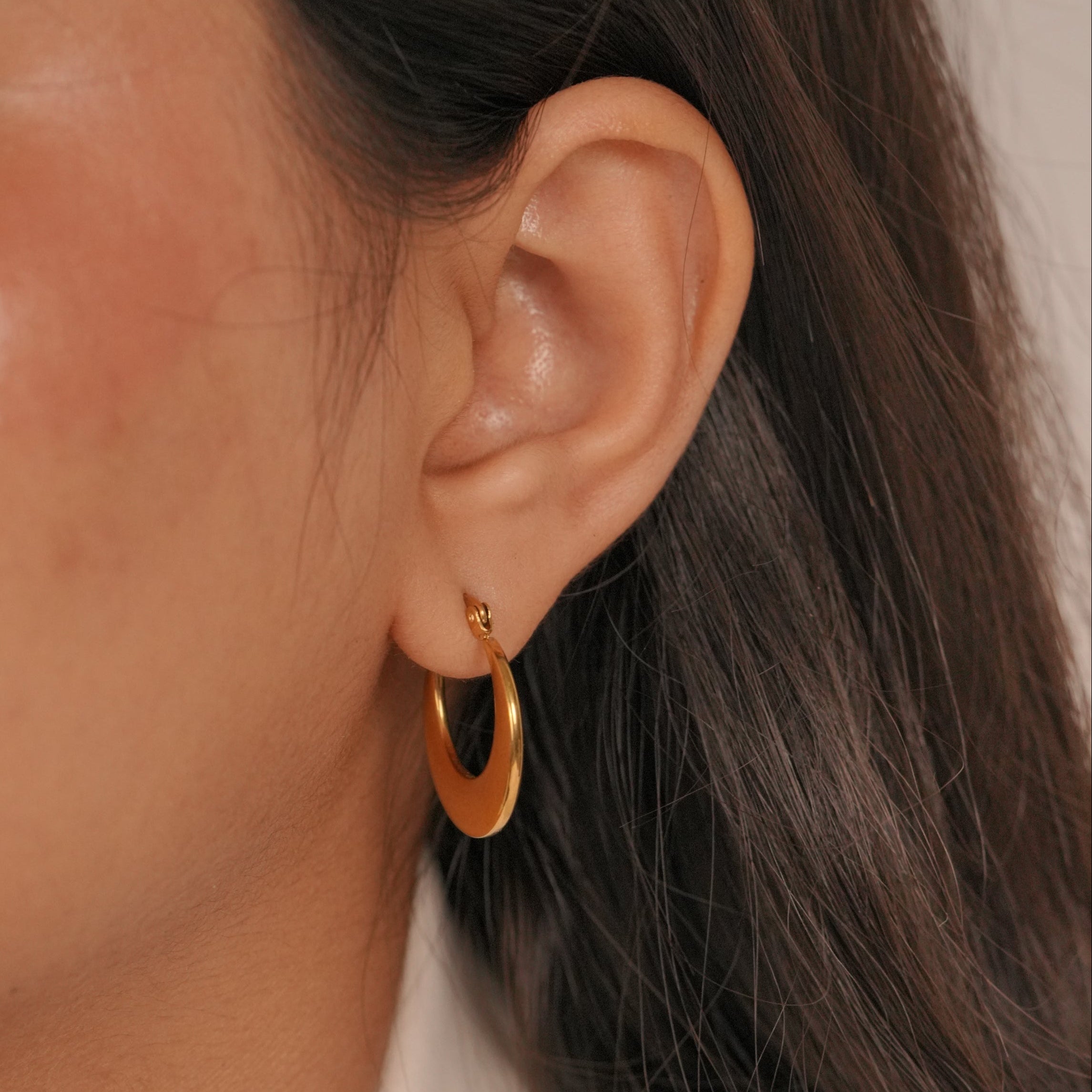 Crescent Hoops