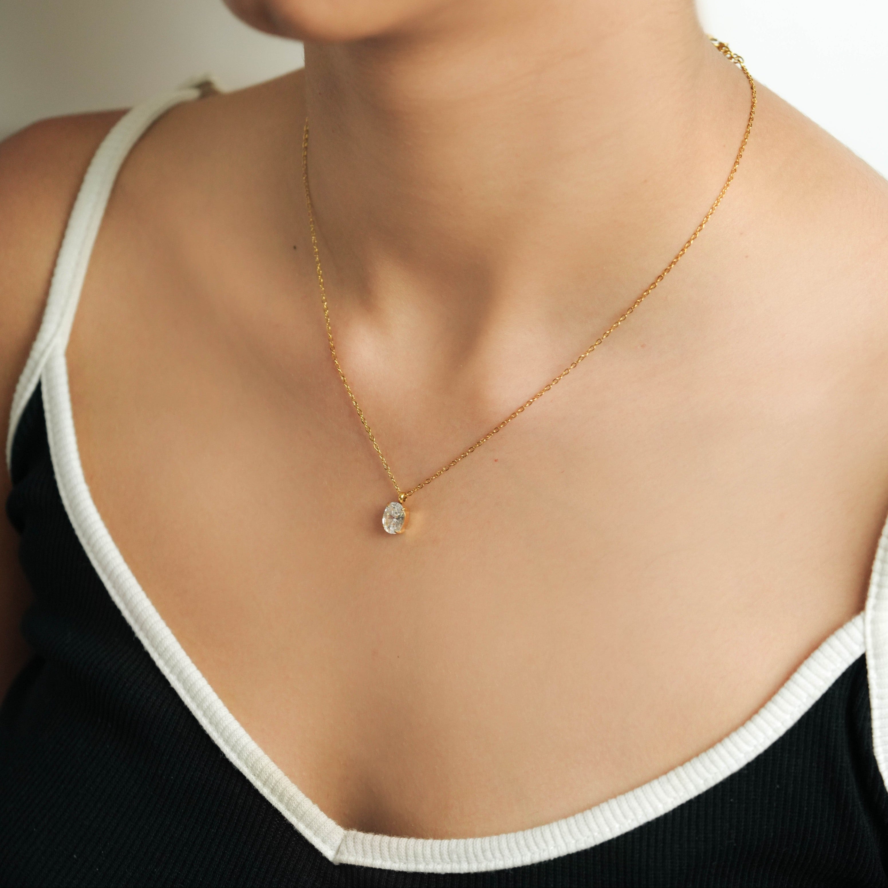 Oval Necklace