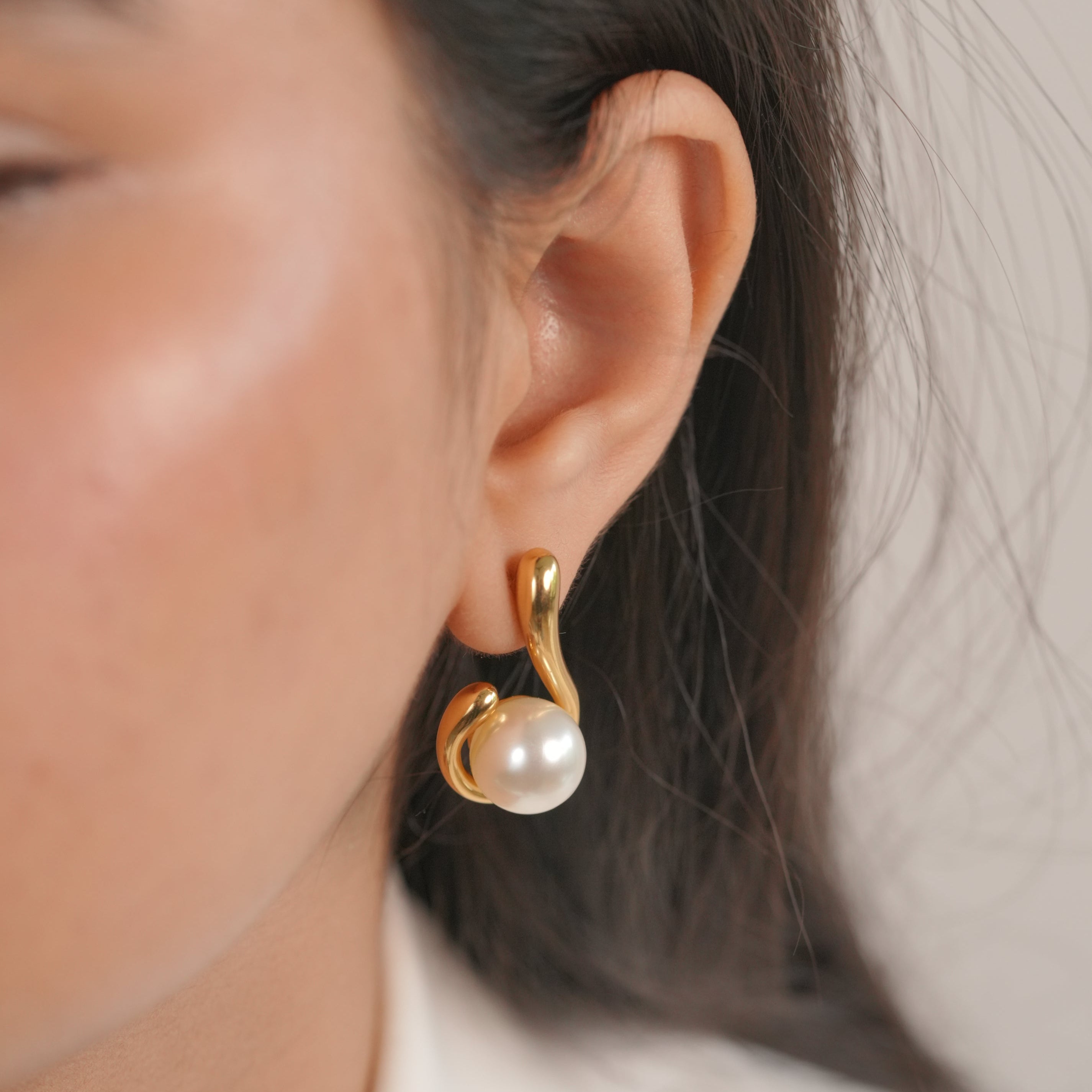 Ocean Pearl Earrings