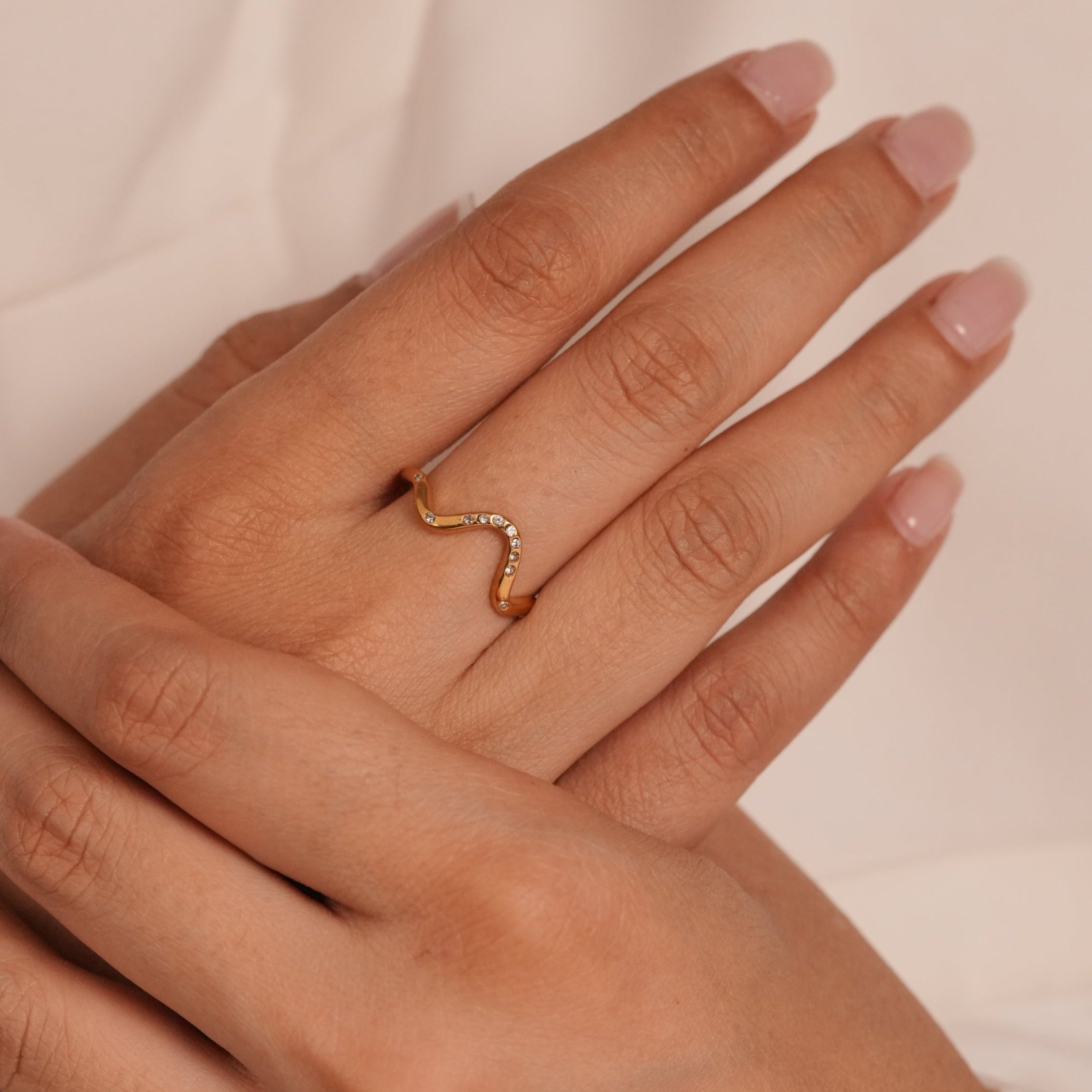 Ripple Adjustable Ring