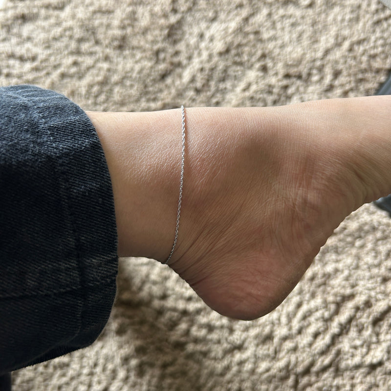 THE MINIMALIST ANKLET - Fine Silver