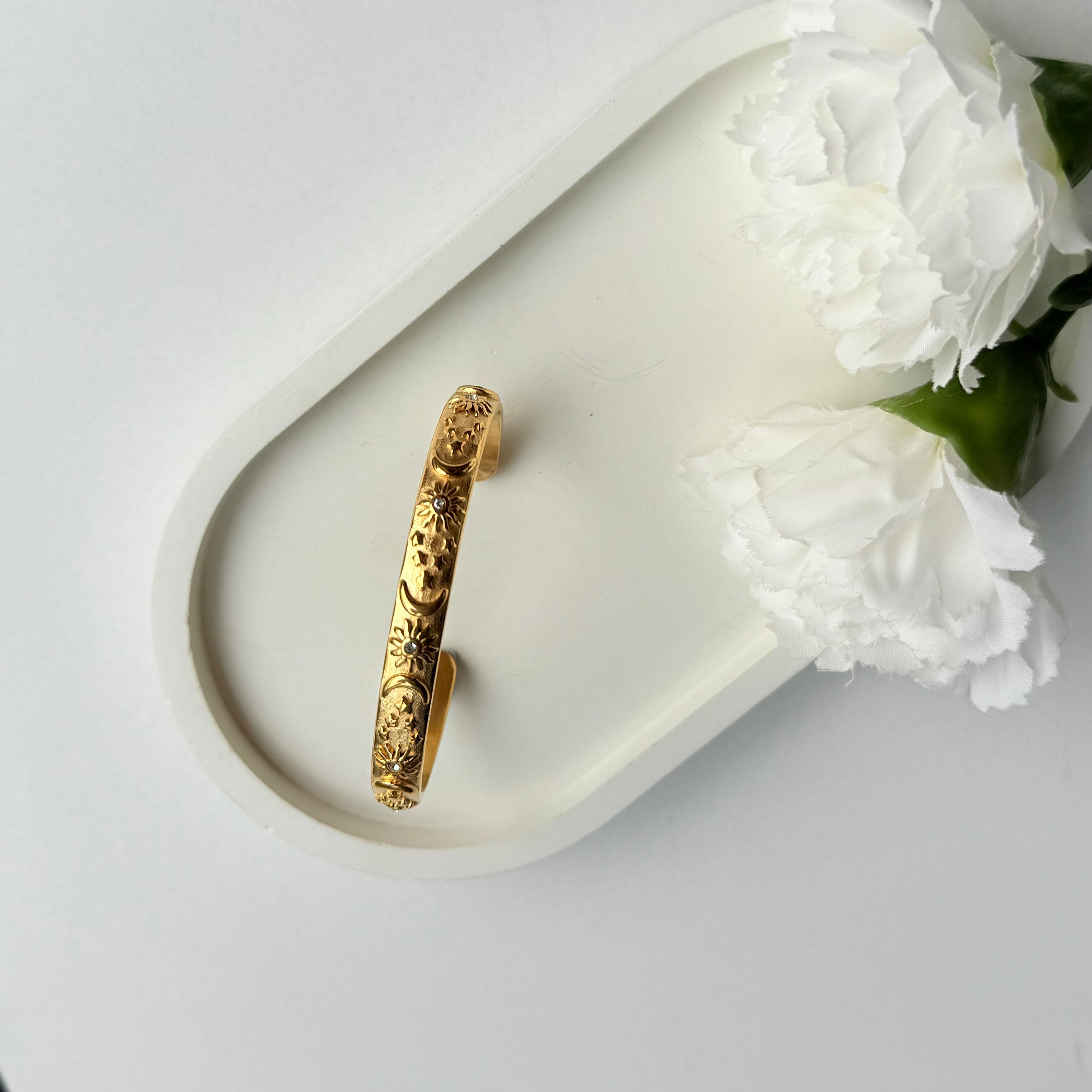 Universal Bracelet