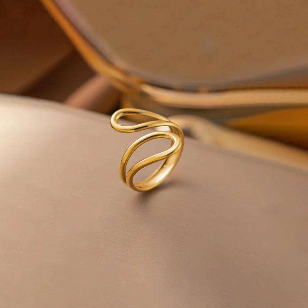 Abstract Adjustable Ring