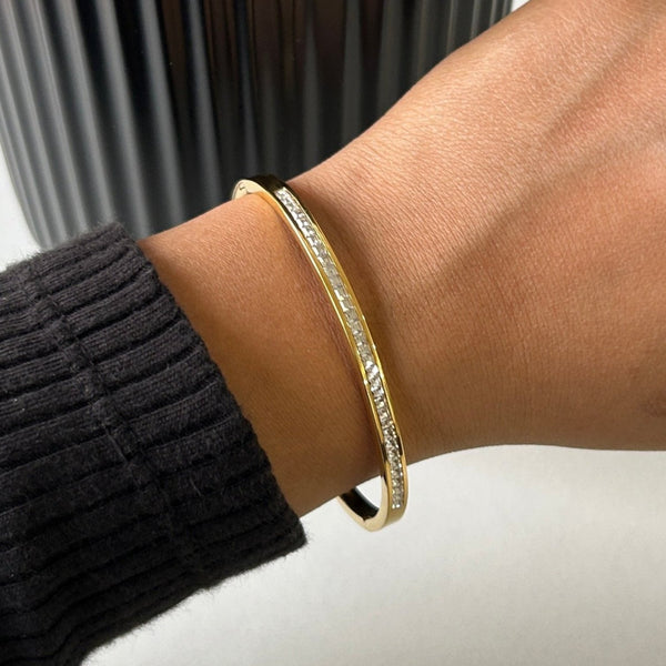 DAINTY BANGLE - 18K GOLD-PLATED