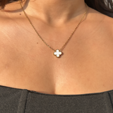 WHITE CLOVER NECKLACE - 18K GOLD-PLATED