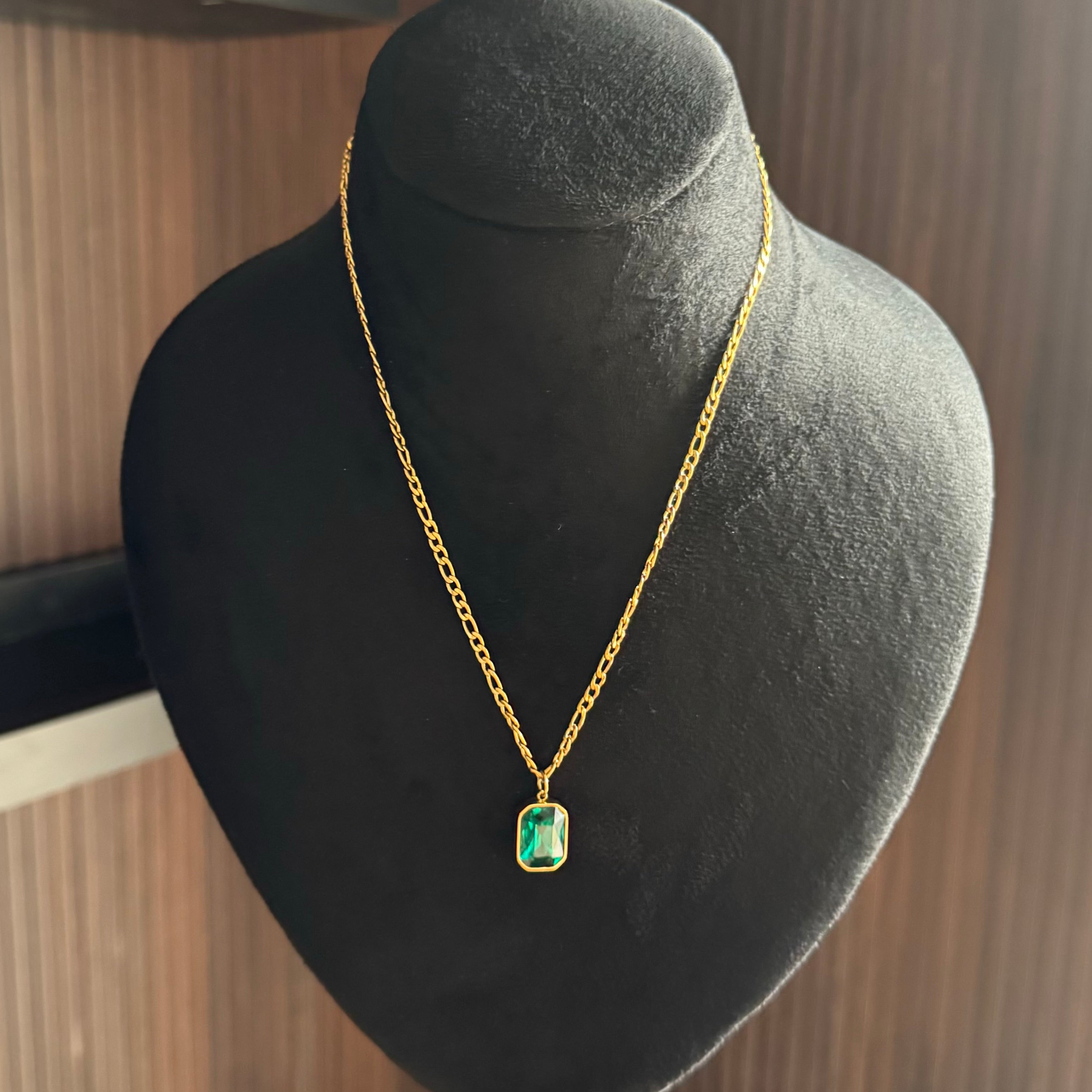 Classic Emerald Necklace