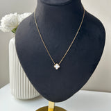 WHITE CLOVER NECKLACE - 18K GOLD-PLATED