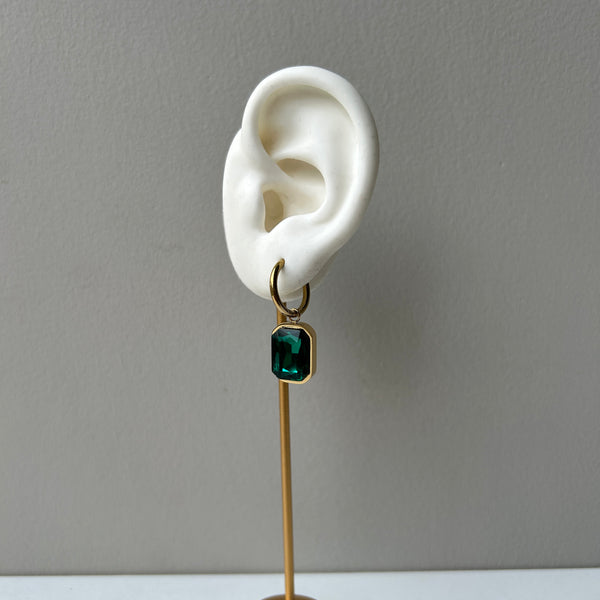 ROYAL EMERALD DROP EARRINGS - 18K GOLD-PLATED