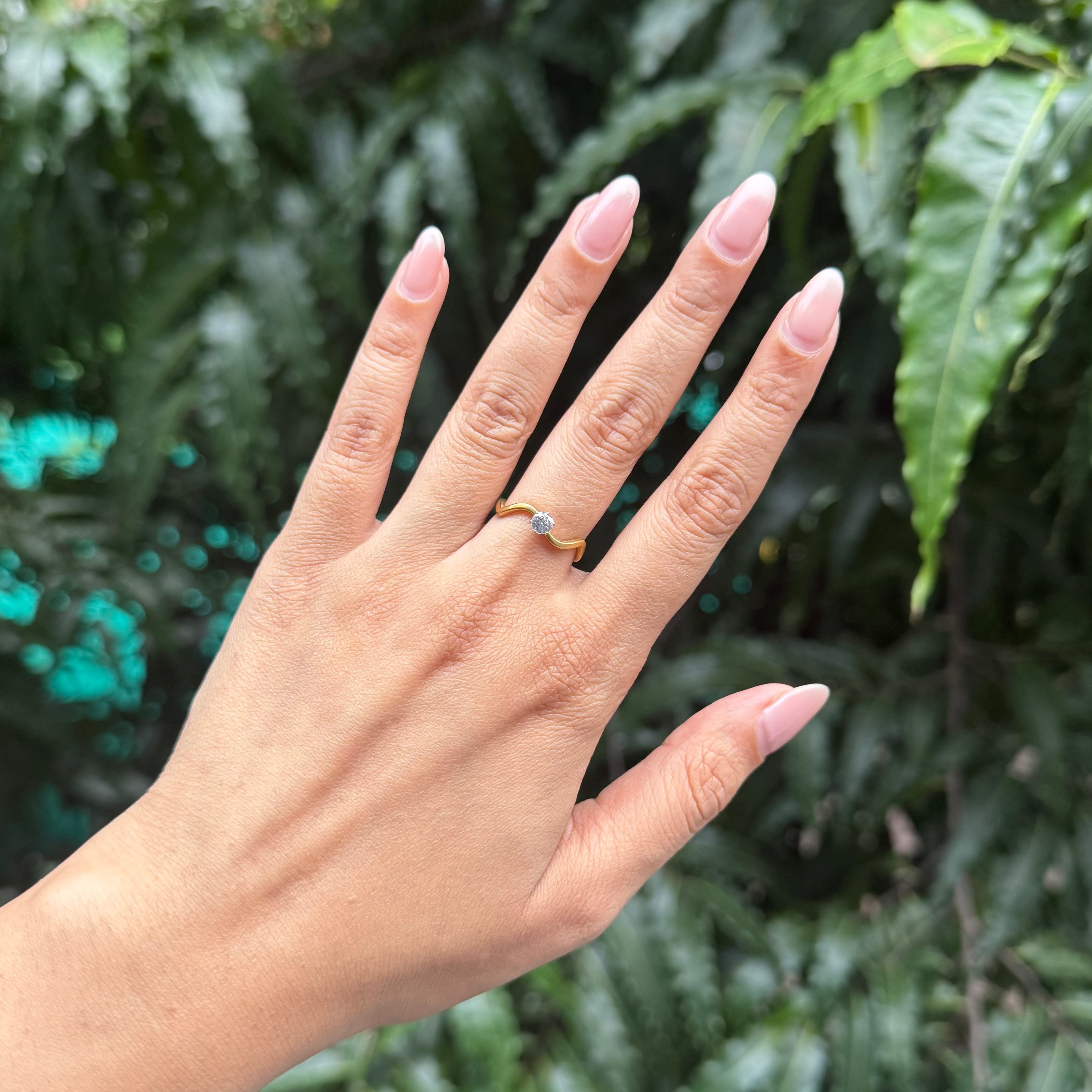 Solitaire Wave Ring