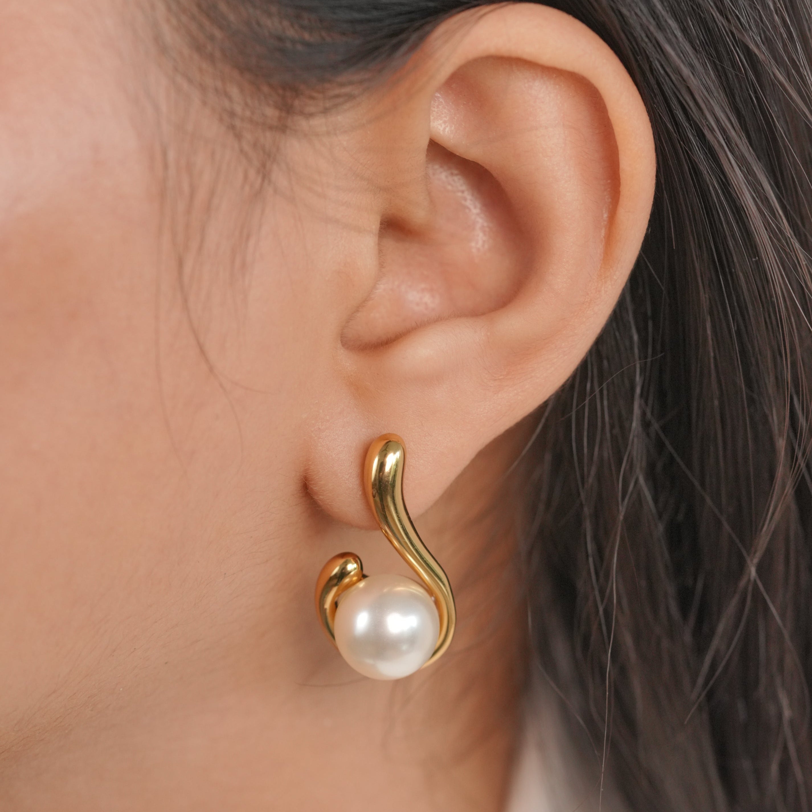 Ocean Pearl Earrings