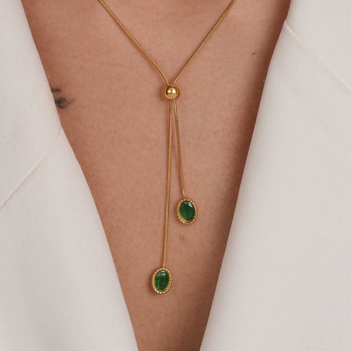 Emerald Tie Necklace