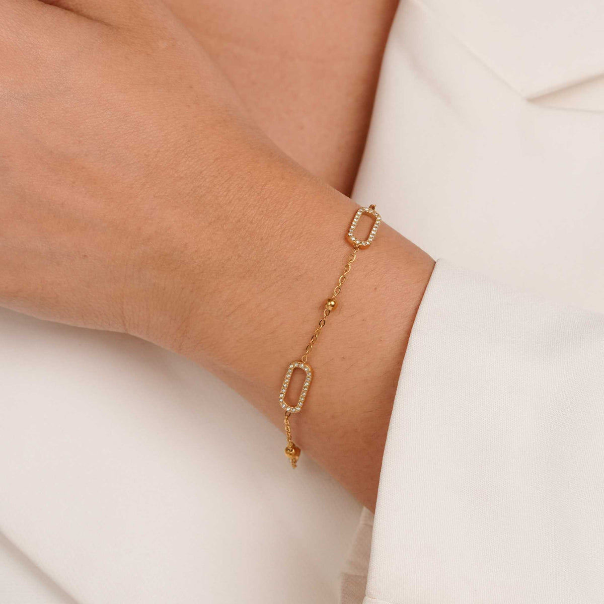 Pave Oval Link Bracelet