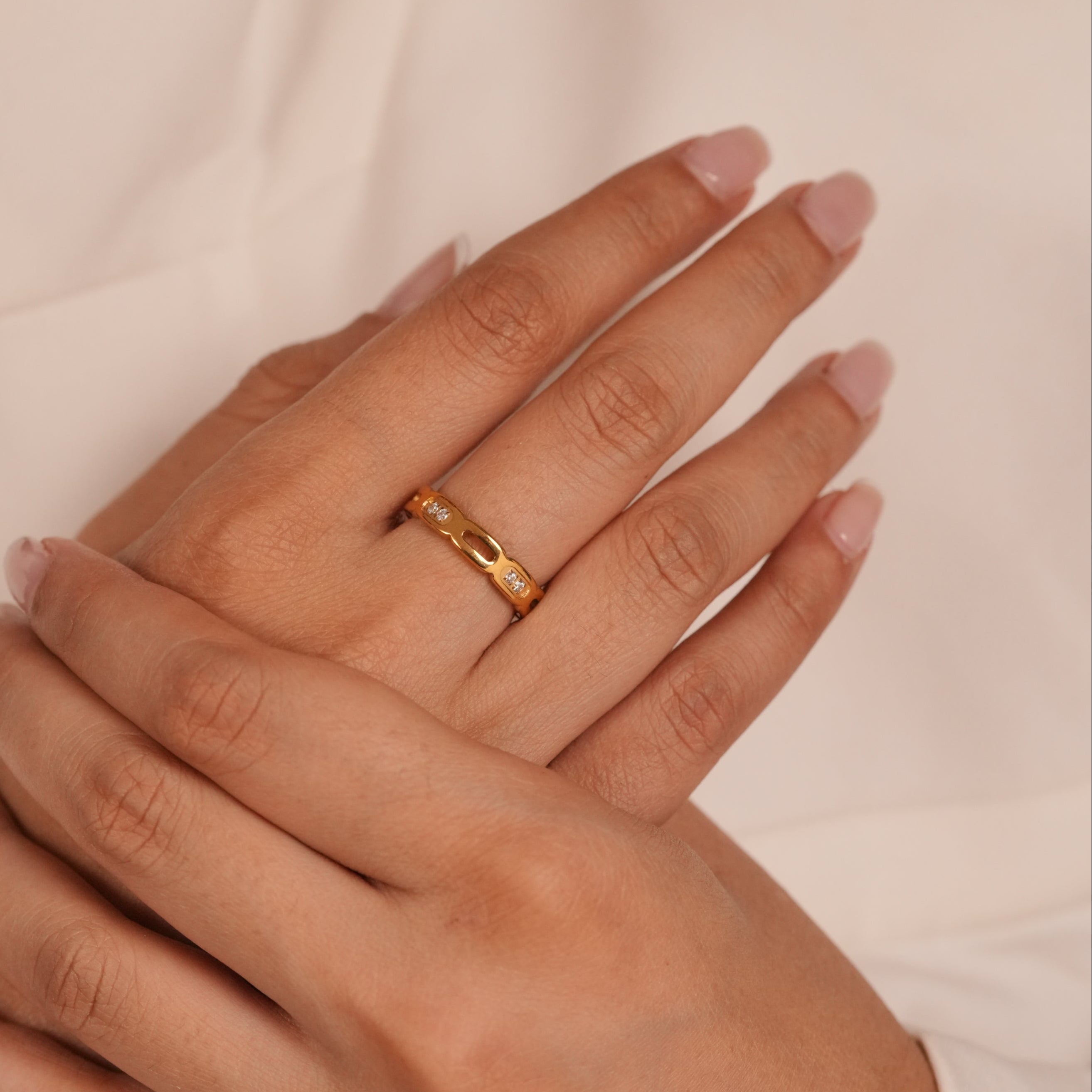 Interlink Ring