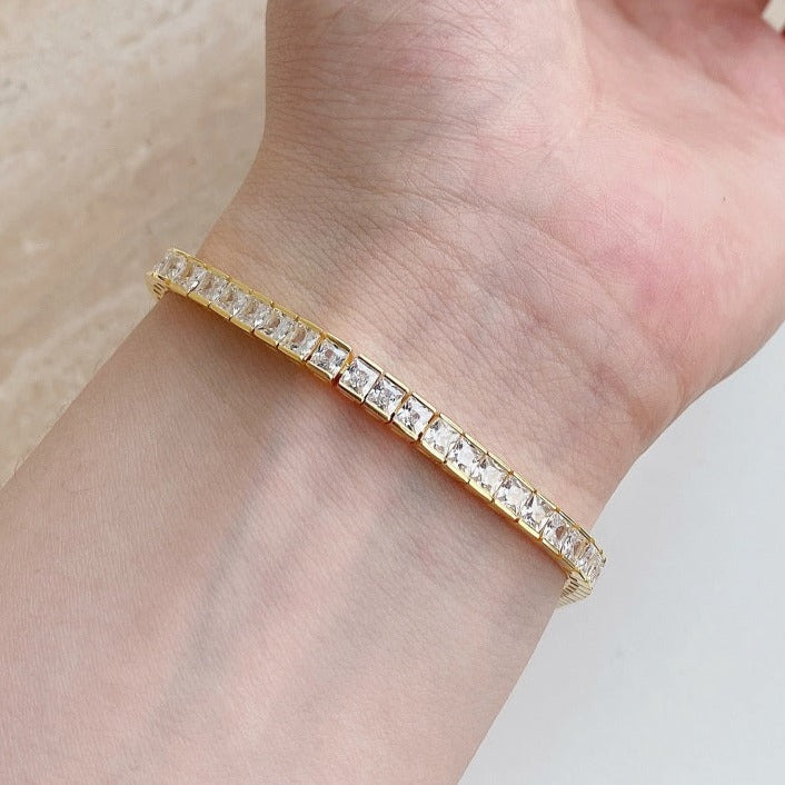 ELITE BRACELET - Fine Silver