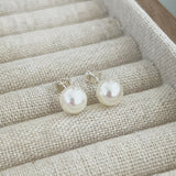 TINY PEARL EARRINGS - Fine Silver