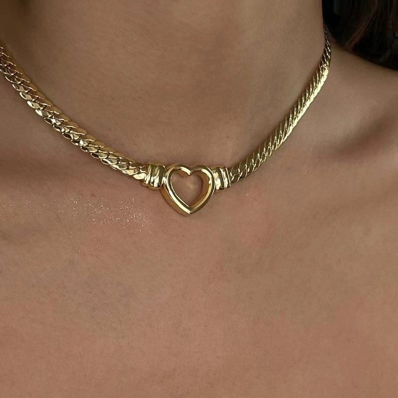 HEARTSTRUCK CHOKER/NECKLACE - 18K GOLD-PLATED