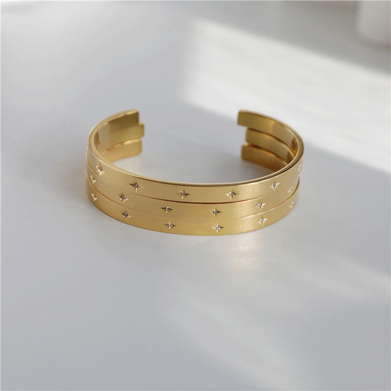 STACK IT UP BRACELET - 18K GOLD-PLATED